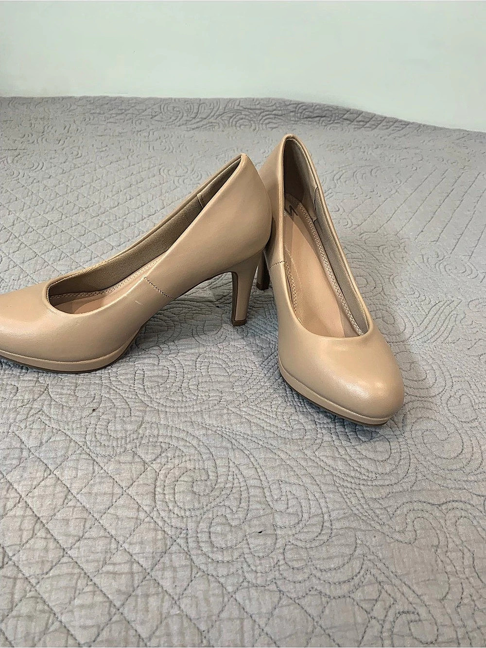 CM Paris Beige Pumps US 7M